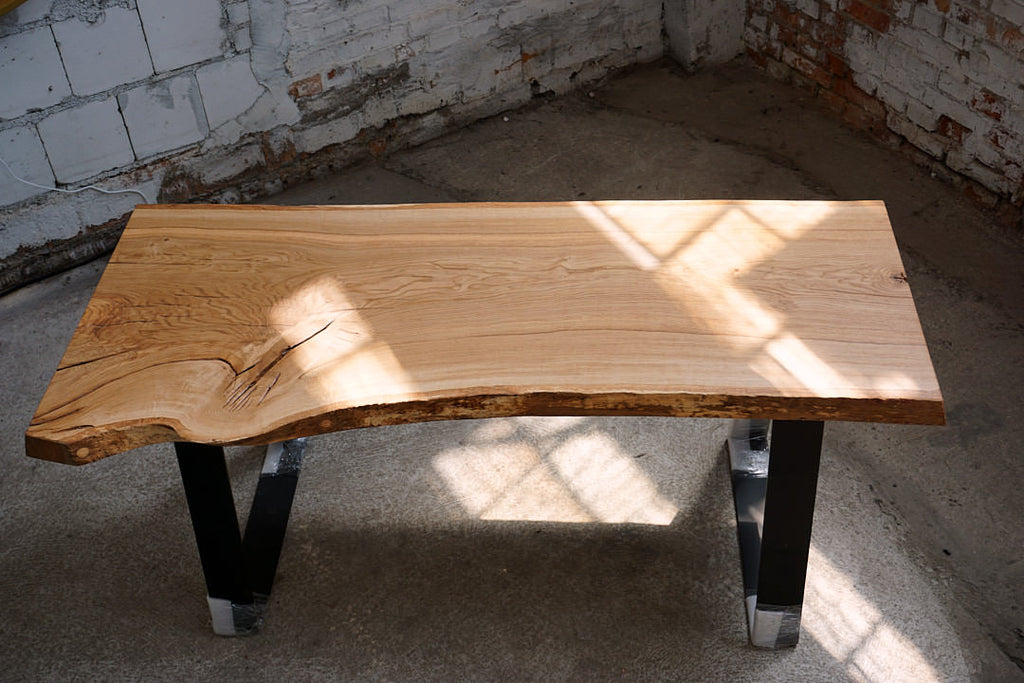 Schreibtisch aus Eiche- "Weitblick"  Baumzeit Design