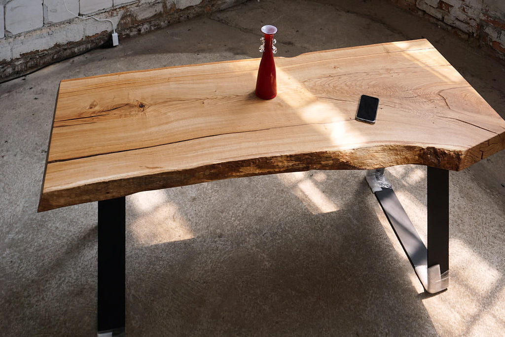 Massiver Schreibtisch aus Eiche- "Tatenreich"  Baumzeit Design