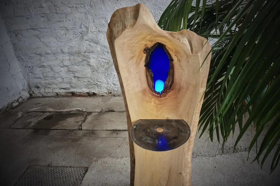 Stehlampe "Tiefsee Blick"  Baumzeit Design - Online Shop für exklusive Massivholz- und Katzenmöbel