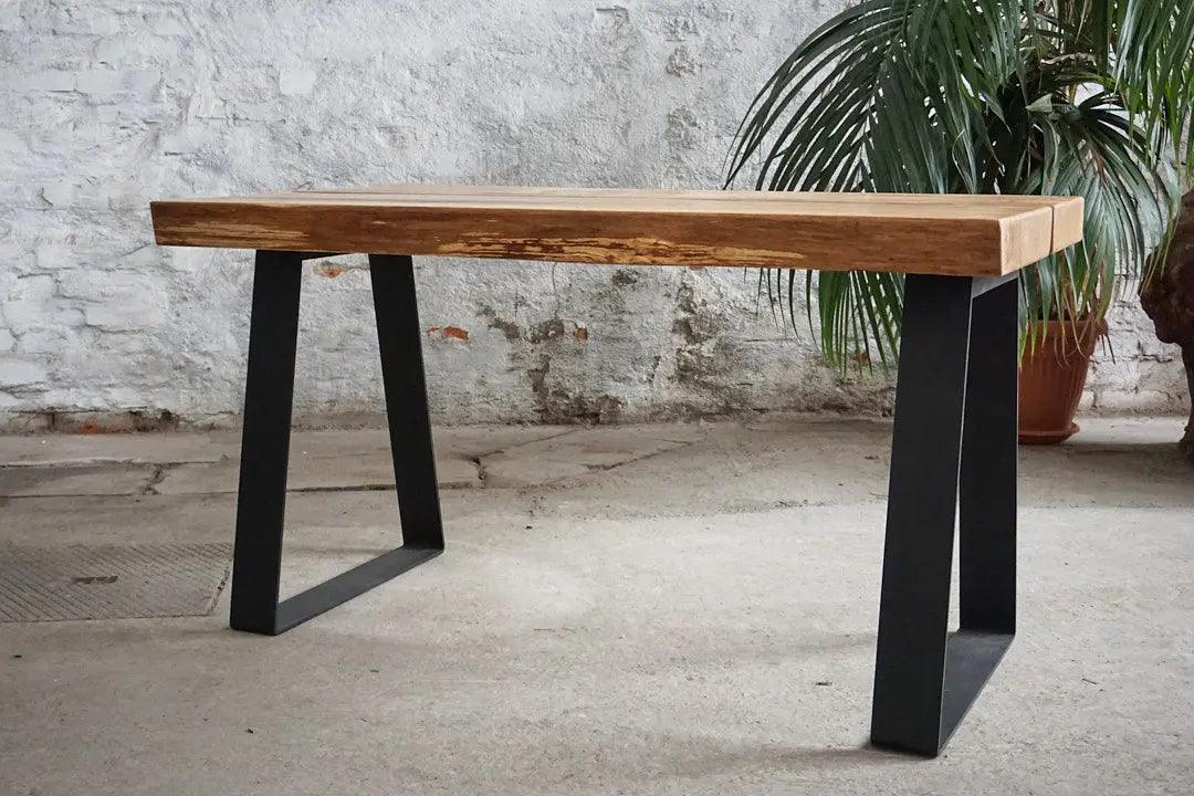 Tisch "Schatten Fuge"  Baumzeit Design - Online Shop für exklusive Massivholz- und Katzenmöbel