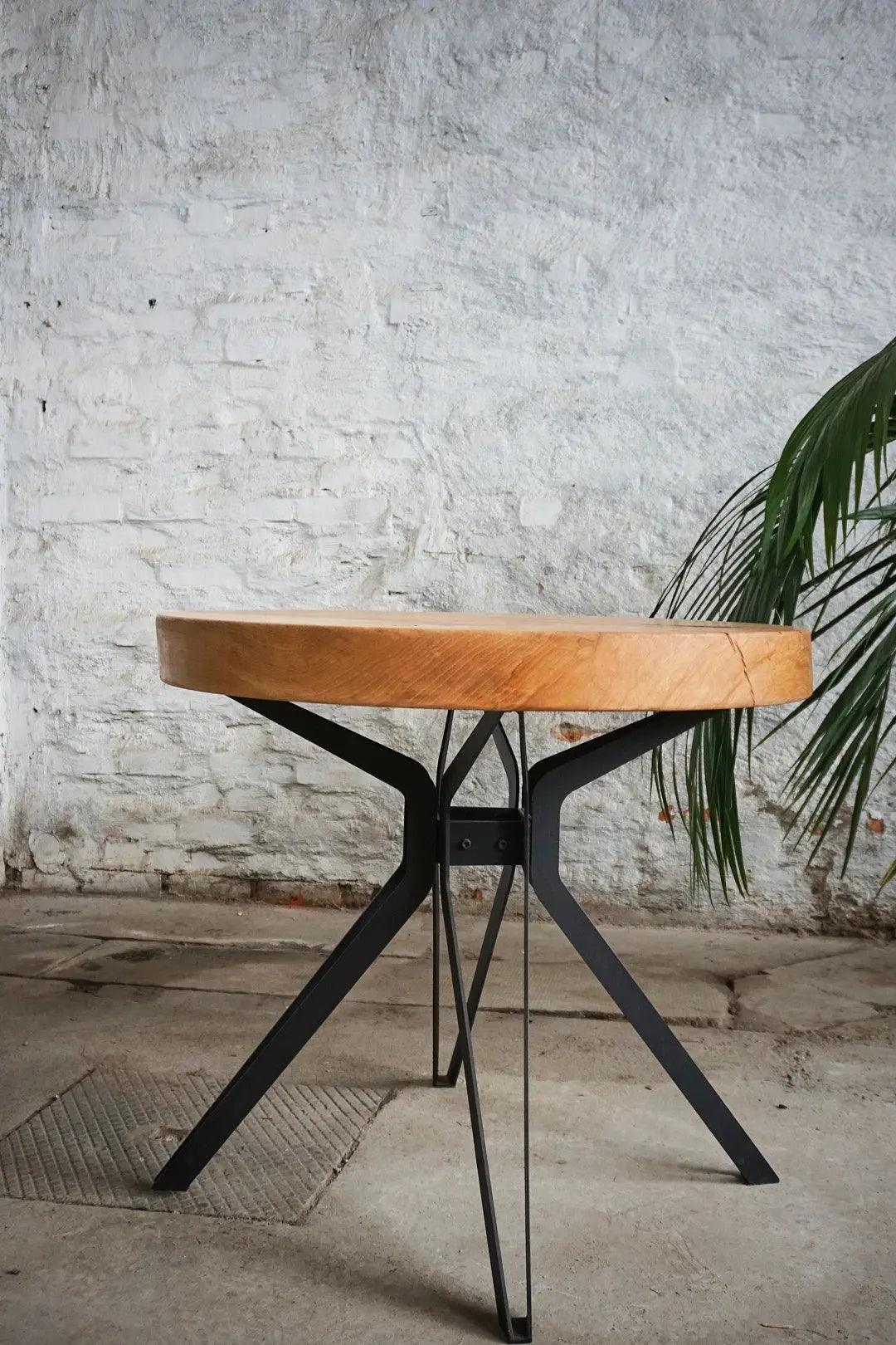 Tisch "Venus Buche"  Baumzeit Design - Online Shop für exklusive Massivholz- und Katzenmöbel